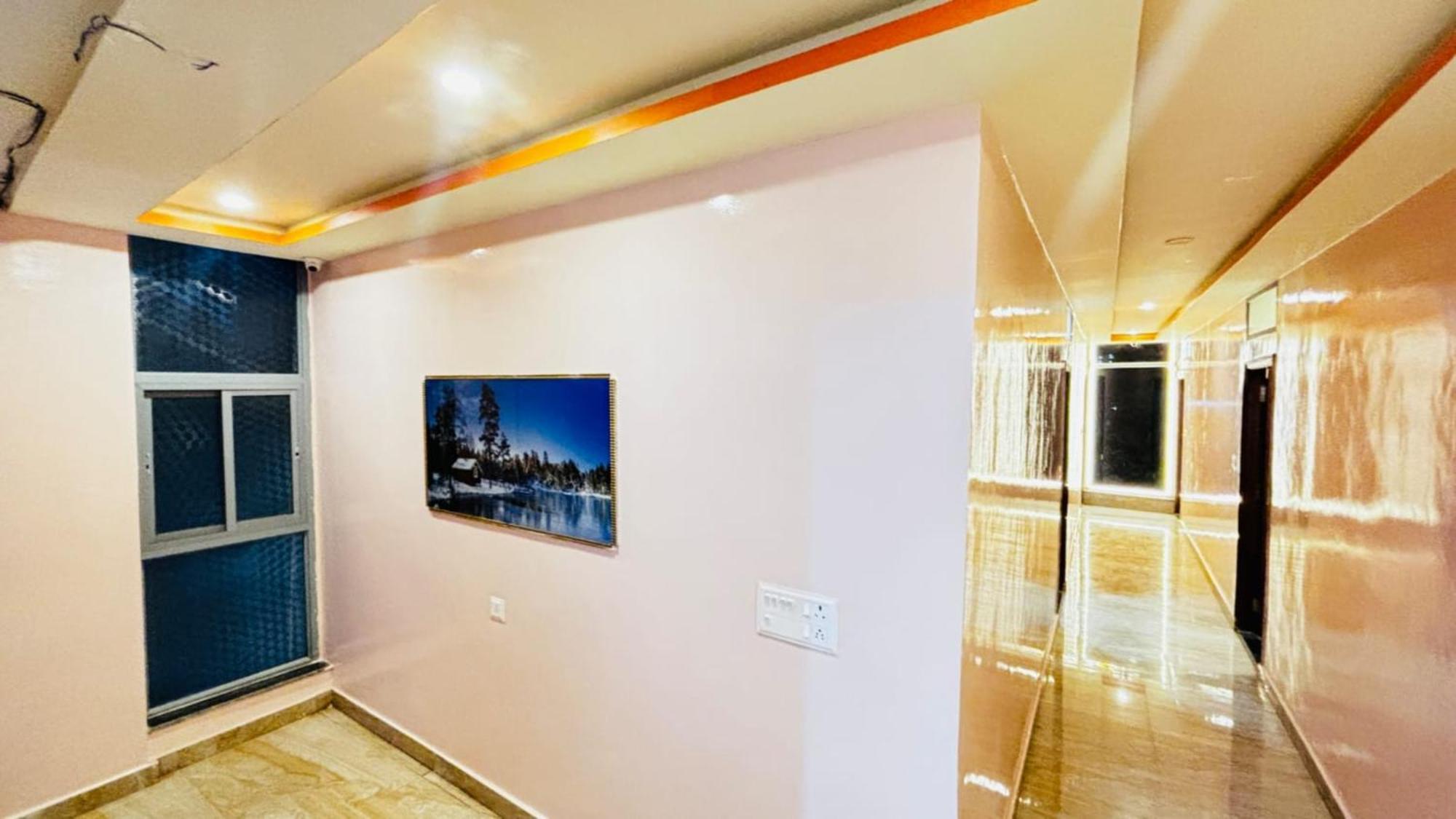Hotel New Royal Ruby - Electronic City Phase 1 Kammasandra Exterior foto