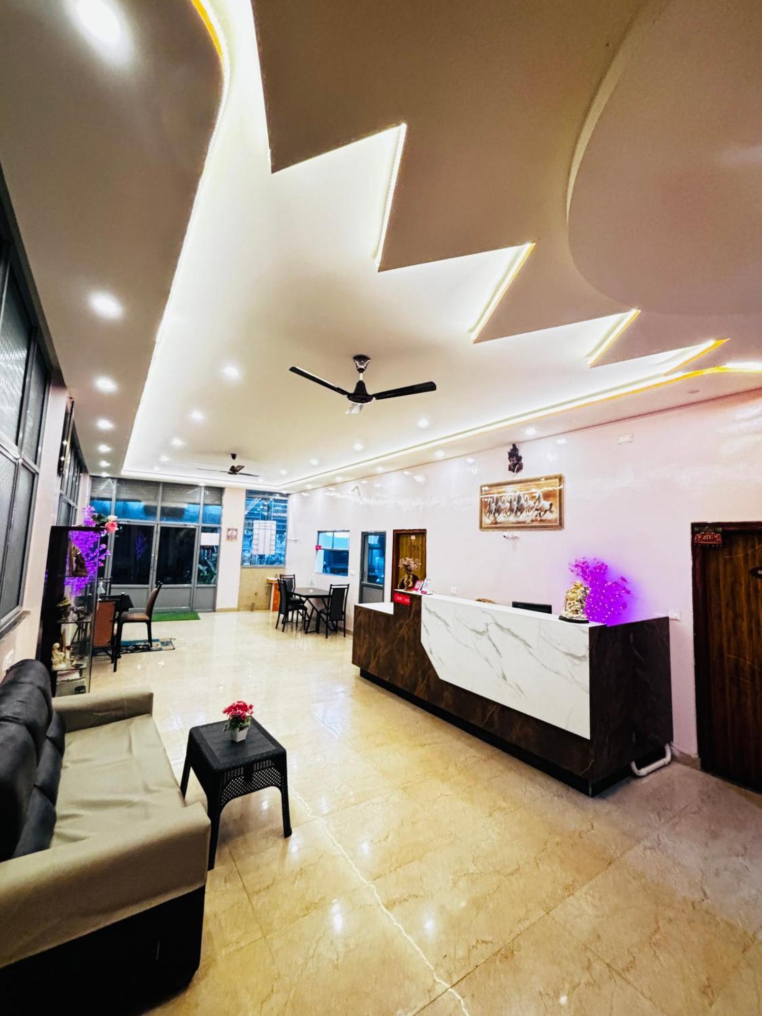 Hotel New Royal Ruby - Electronic City Phase 1 Kammasandra Exterior foto